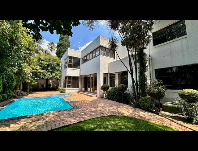 4 BEDROOM CLUSTER FOR SALE IN RIVER CLUB